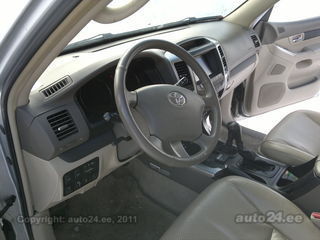 Toyota Land Cruiser 120 Executive 7 3.0 3.0 D-4D 122kW