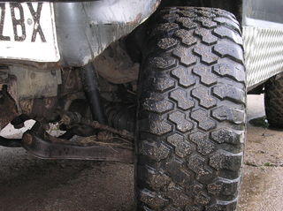 Isuzu Trooper 2.6 r4 85kW