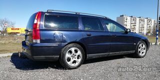Volvo V70 2.4 96kW
