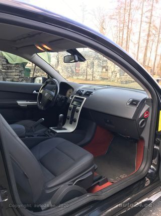 Volvo C30 R-Design 2.0 TD 100kW