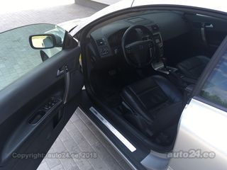Volvo C70 2.4 D5 120kW