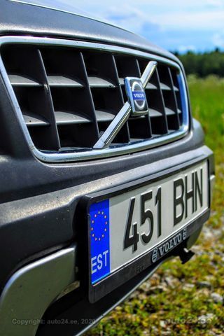 Volvo XC70 2.4 D5 136kW