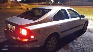 Volvo S60 2.4 147kW