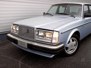 Volvo 264 2.4 R6 66kW