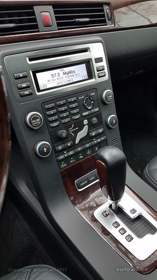 Volvo S80 V8 4.4 V8 232kW