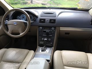 Volvo XC90 Momentum 2.4 D5 136kW