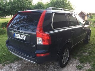 Volvo XC90 Momentum 2.4 D5 136kW