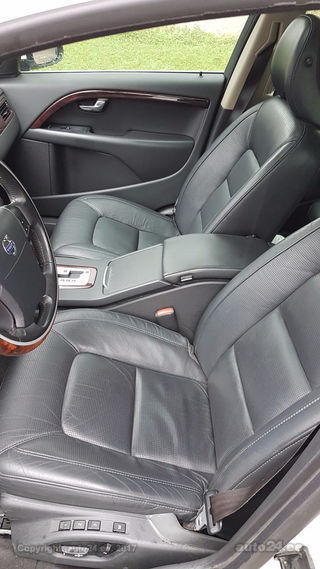 Volvo S80 V8 4.4 V8 232kW