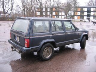 Jeep Cherokee Limited 4.0 R6 136kW
