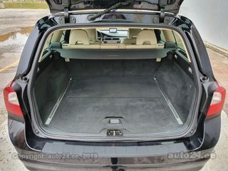 Volvo V70 2.4 R5 129kW