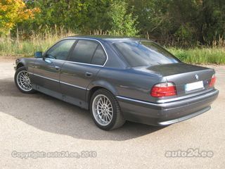 BMW 725 tds 2.5 105kW