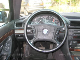 BMW 725 tds 2.5 105kW