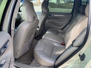 Volvo XC70 2.5 154kW