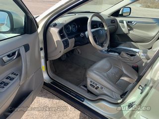 Volvo XC70 2.5 154kW