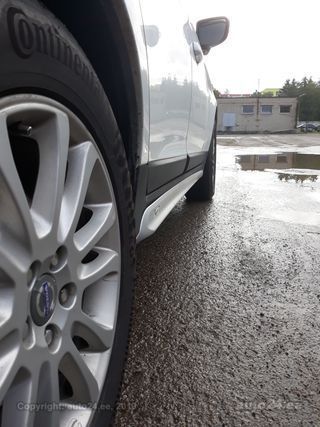 Volvo XC60 MY2010 2.4 D5 151kW