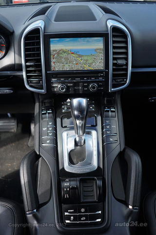 Porsche Cayenne 3.0 210kW