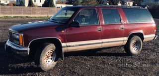 GMC Suburban 5.7 V8 157kW