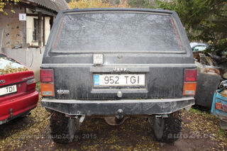 Jeep Cherokee 4.0 R6 136kW