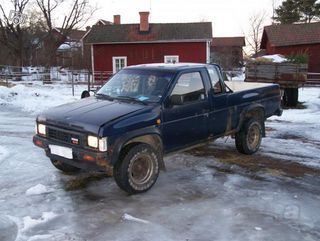 Nissan King cab 2.5 R4 55kW