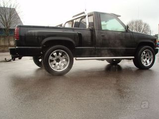 Chevrolet Silverado K1500 5.7 V8 144kW