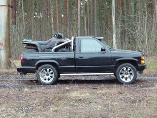Chevrolet Silverado K1500 5.7 V8 144kW