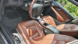 Volvo S80 AWD Premium 4.4 V8 232kW