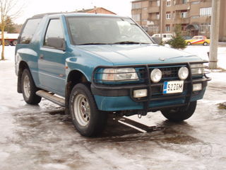 Opel Frontera 2.0 85kW