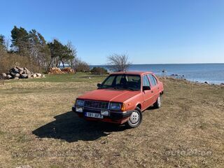 Volvo 360 2.0 68kW
