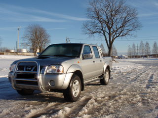 Nissan Navara 2.5 R4 TURBO 98kW