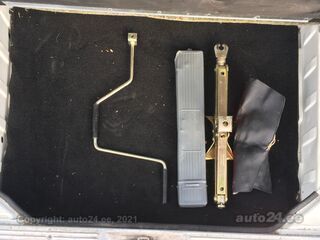 Volvo 240 Estate 2.3 i 85kW