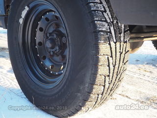 Land Rover Discovery 2.5 300Tdi 90kW