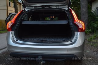 Volvo V60 Summum 2.0 120kW