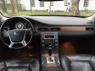Volvo V70 Summum 2.0 149kW