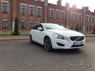 Volvo V60 T6 R-Design 3.0 224kW