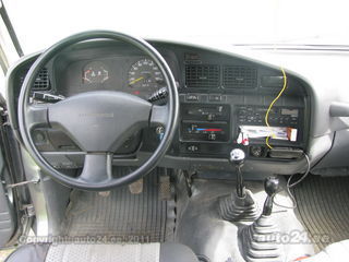 Toyota Land Cruiser 80 STD 4.2 R6 96kW