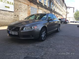 Volvo S80 V8 AWD SUMMUM 4.4 V8 232kW