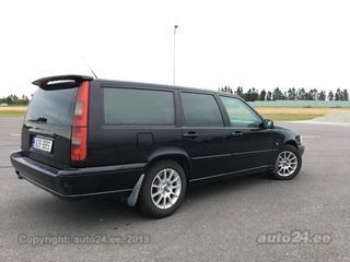 Volvo V70 2.5 103kW