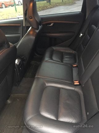 Volvo V70 Summum 2.0 149kW