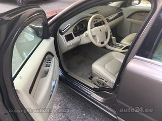 Volvo S80 V8 AWD SUMMUM 4.4 V8 232kW