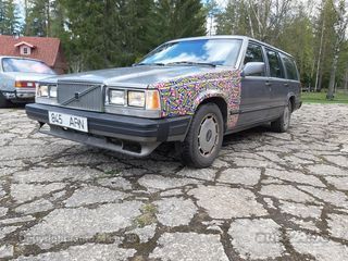 Volvo 760 TIC 2.3 R4 134kW
