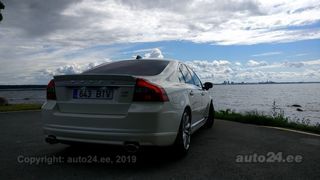 Volvo S80 Executive 4.4 V8 232kW