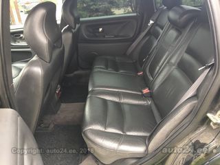 Volvo V70 2.5 103kW