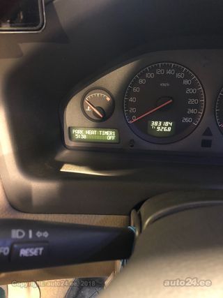 Volvo XC70 2.4 D5 120kW