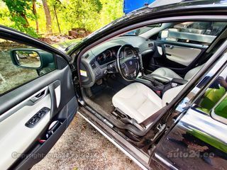 Volvo XC70 2.5 154kW