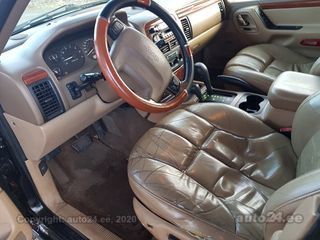 Jeep Grand Cherokee Limited 4.7 V8 162kW