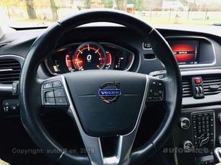 Volvo V40 2.0 D3 110kW