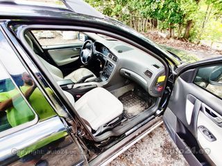 Volvo XC70 2.5 154kW