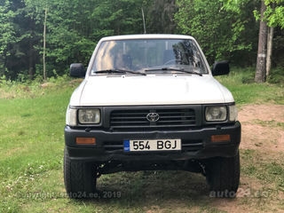 Toyota Hilux xtracab 2.4 58kW