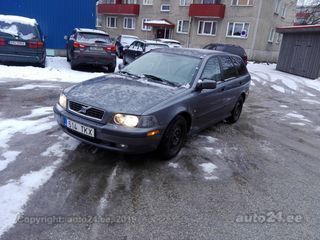 Volvo V40 1.9 75kW