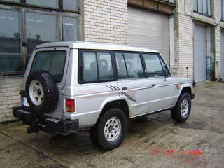 Mitsubishi pajero 2.5